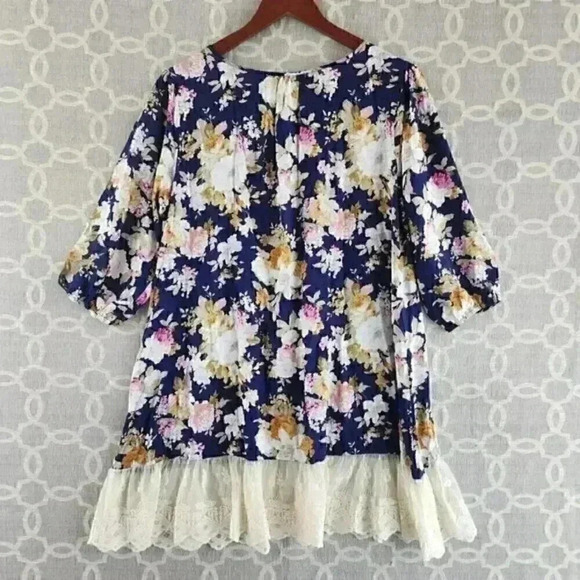 Umgee Round Neck Keyhole 3/4 Sleeve Lace bottom Floral Tunic Mini‎ Dress M - Picture 2 of 9